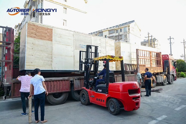 LNG低溫鶴管防旋轉(zhuǎn)設(shè)備內(nèi)浮盤頂罐罐壁板間如何連接？